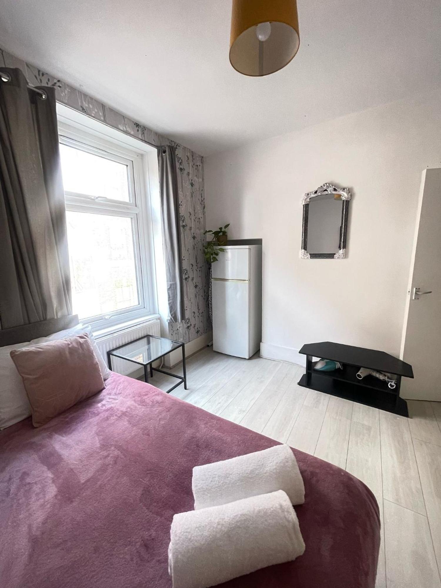 Lovely 2 Bed Flat 2 Floor Miles 伦敦 外观 照片
